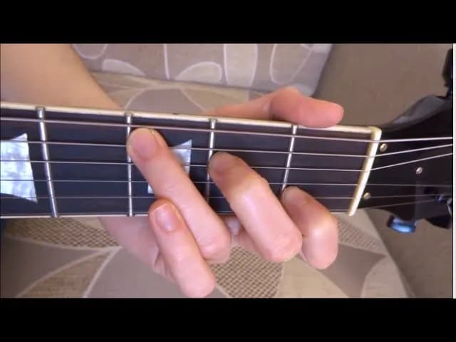 Krajka chwyty na gitarę - najprostsze akordy i bicia do nauki Krajka chwyty na gitarę - najprostsze akordy i bicia do nauki